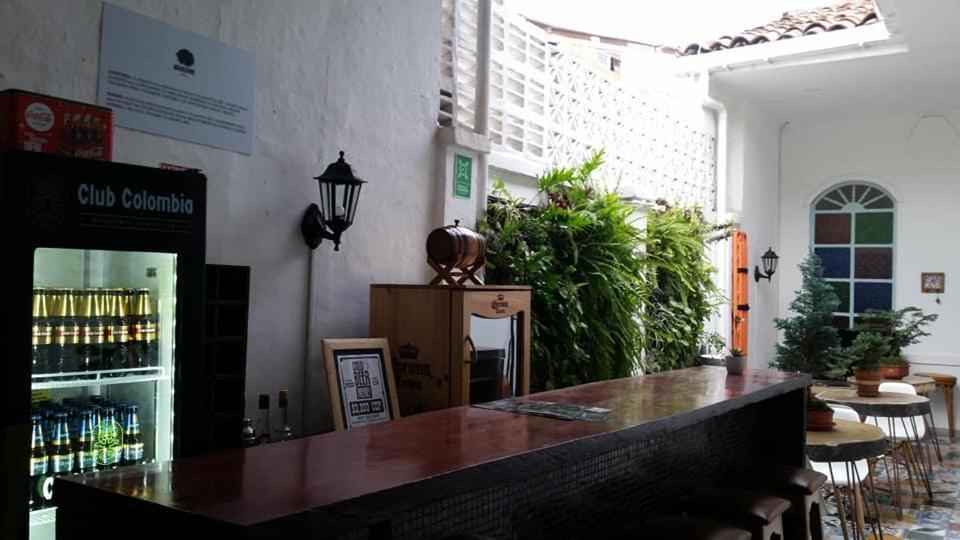 Moonshine Boutique Hostal Cali Exteriör bild